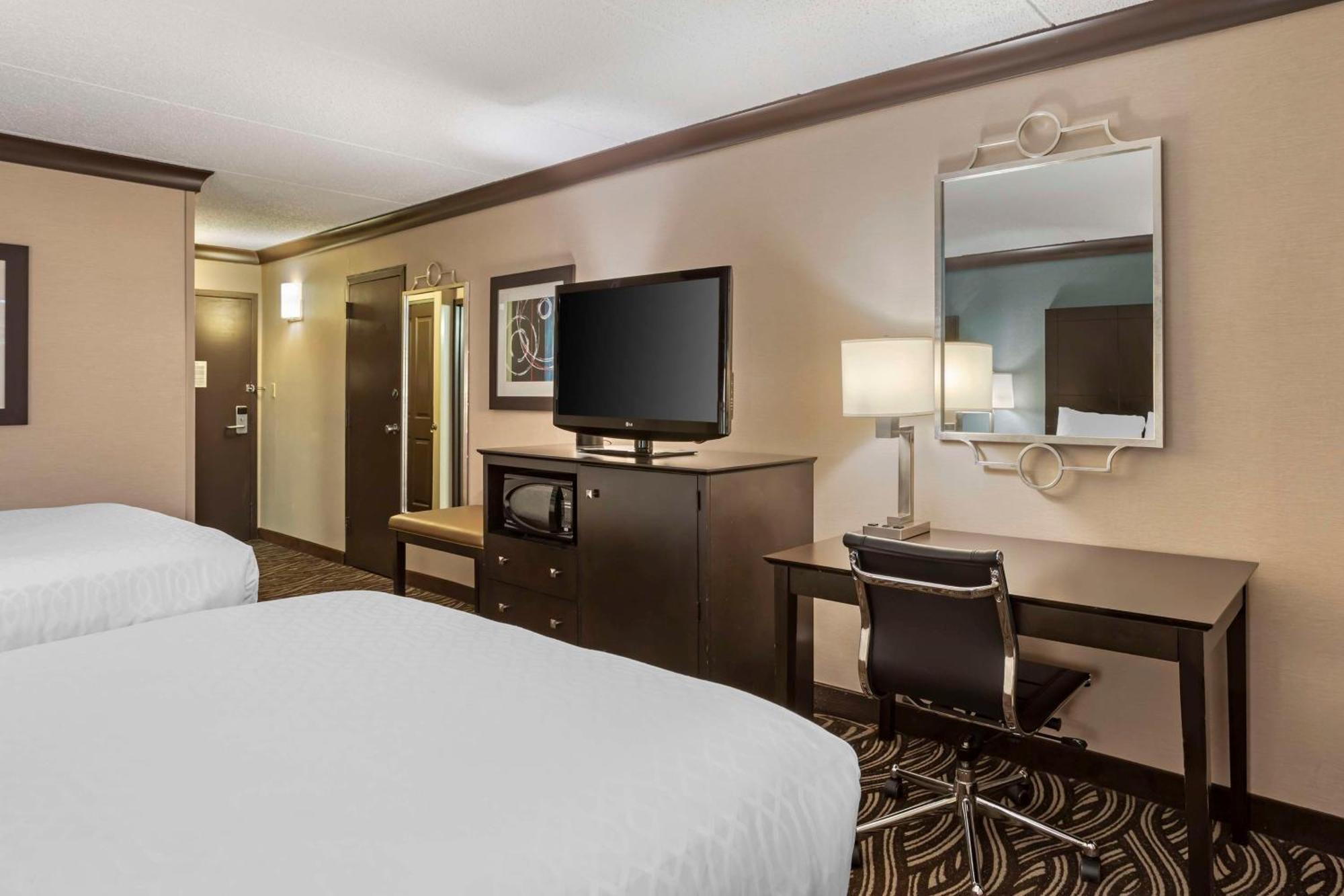 Best Western Plus Kingston Hotel And Conference Center Dış mekan fotoğraf